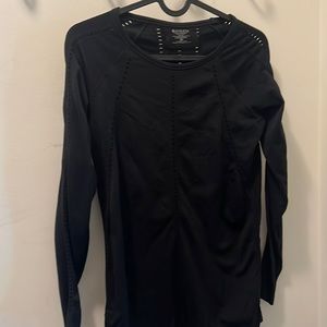 Athleta running shirt